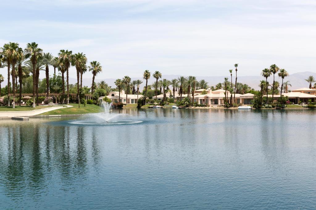 The Chateau At Lake La Quinta Exterior foto