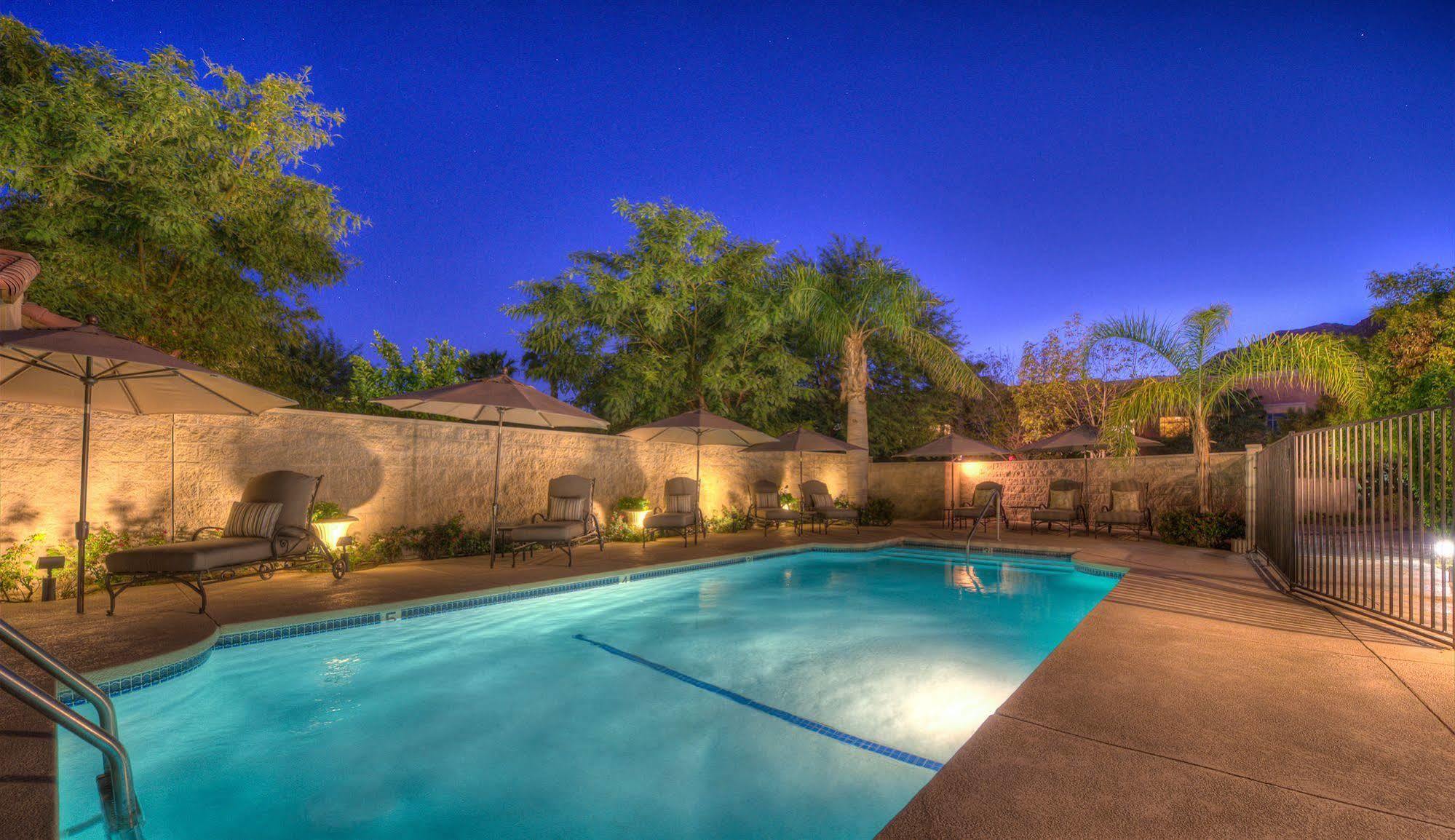 The Chateau At Lake La Quinta Exterior foto